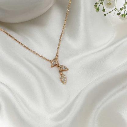 Elegant Rose Gold Plated Leaf Pendant Necklace