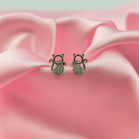 Sparkling Kitty Silver Studs