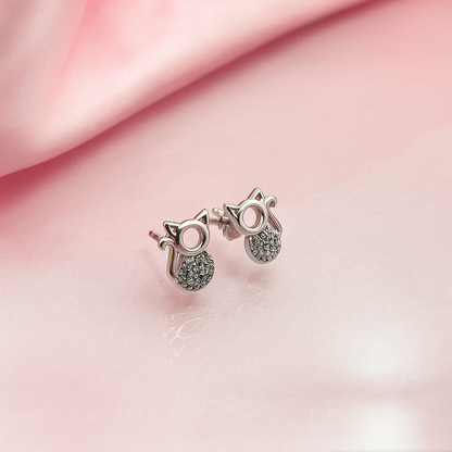 Sparkling Kitty Silver Studs