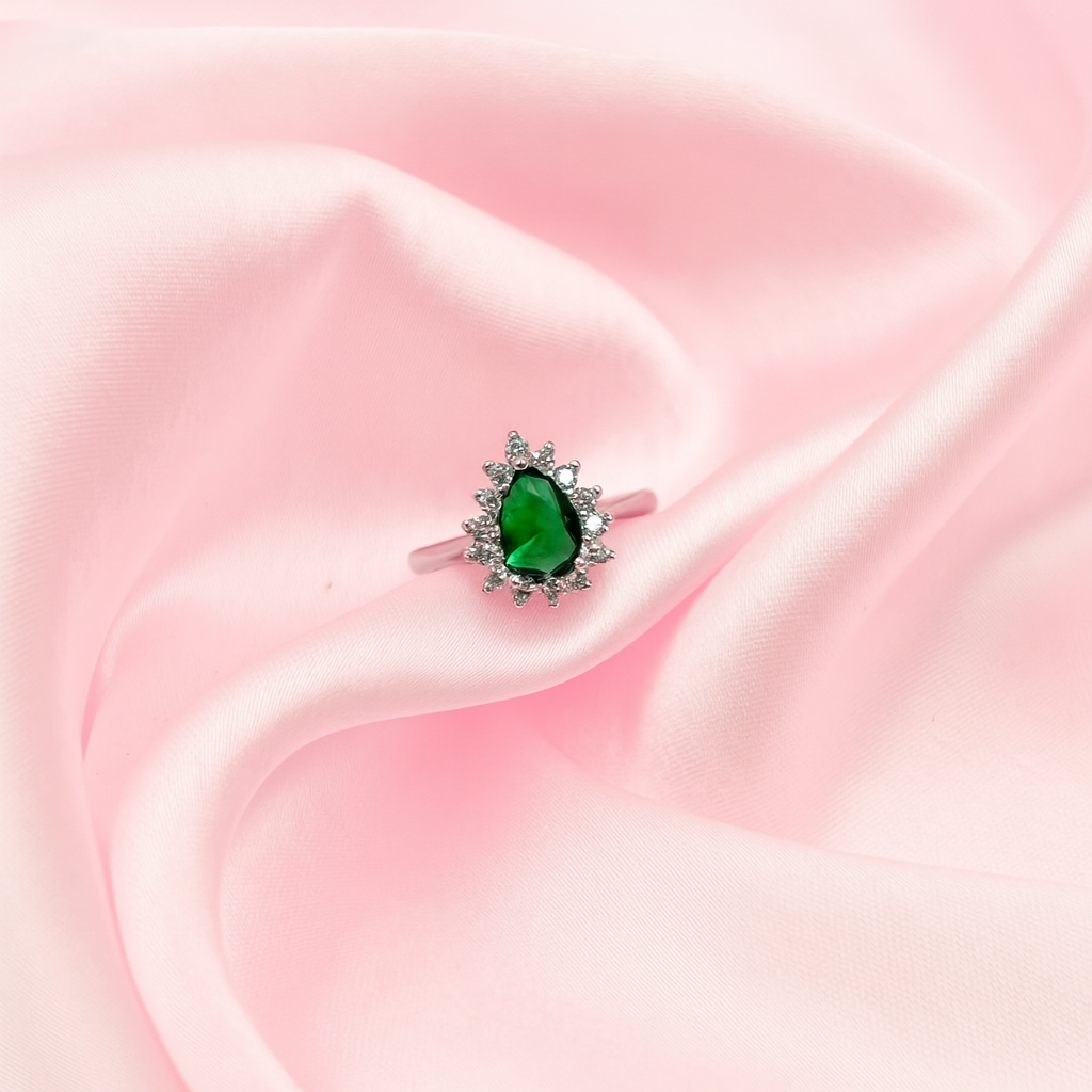 Teardrop Emerald Green Sterling Silver Ring